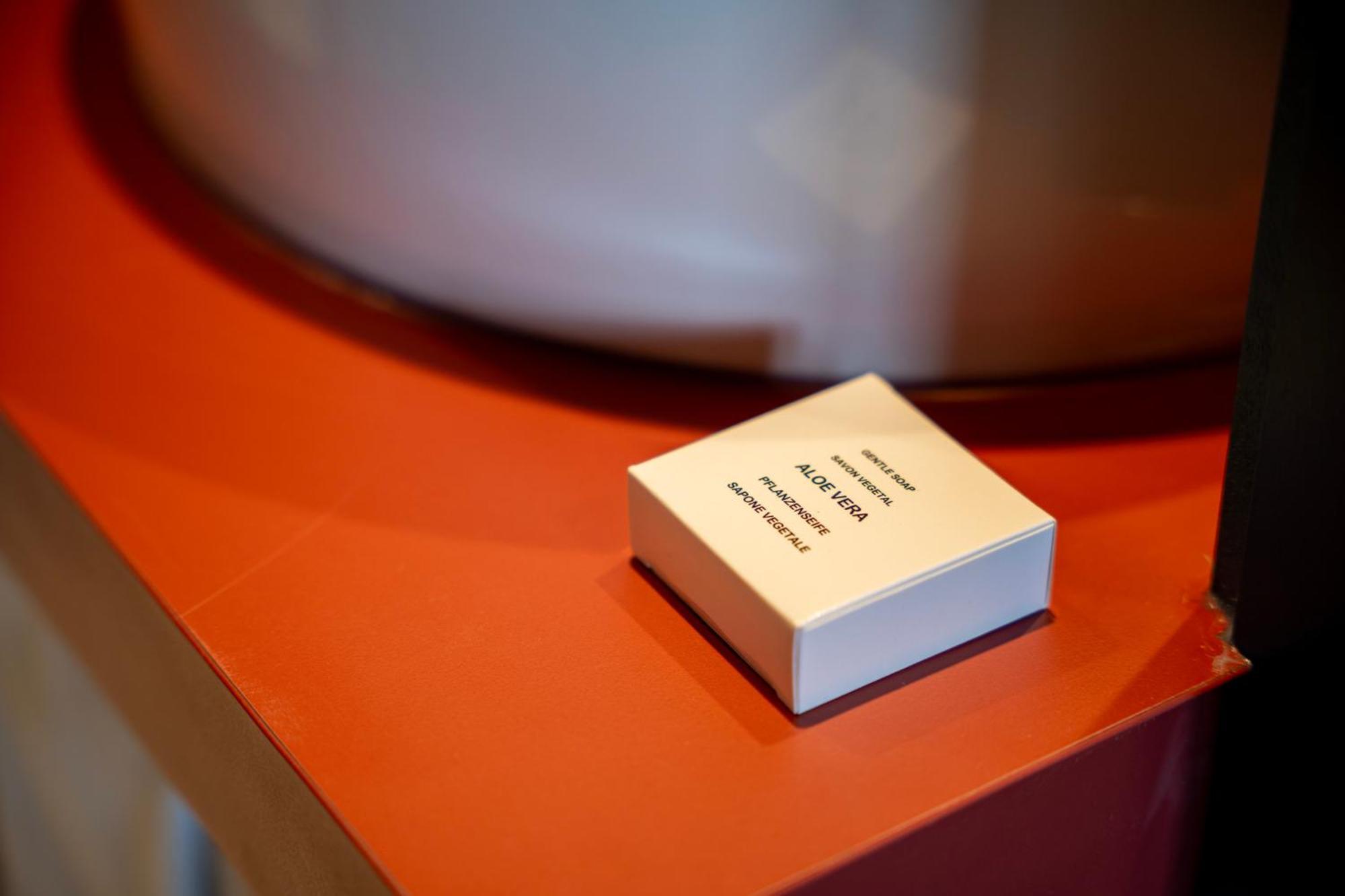 The Queen'S Twelve By Romy&Travis Bruges Extérieur photo